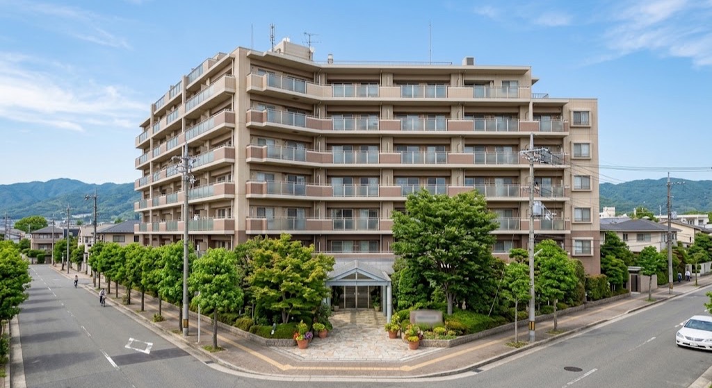 西宮市甲東園 中古マンション 3LDK 南向き
